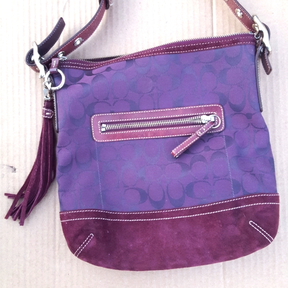 Coach Handbags - Like New Coach Signature Stripe Purple/ Violet Canvas crossbody bag w Hangtag
